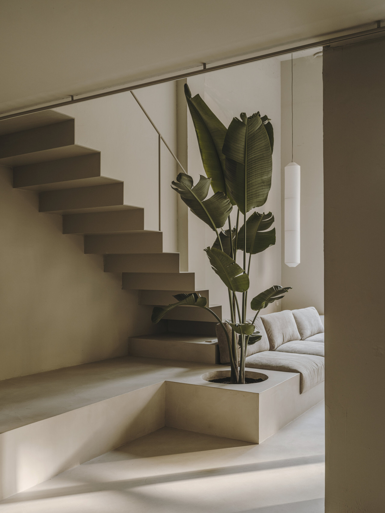 SixNFive-showroom-Salva-Lopez-TEKIO-DSF1509-x2400