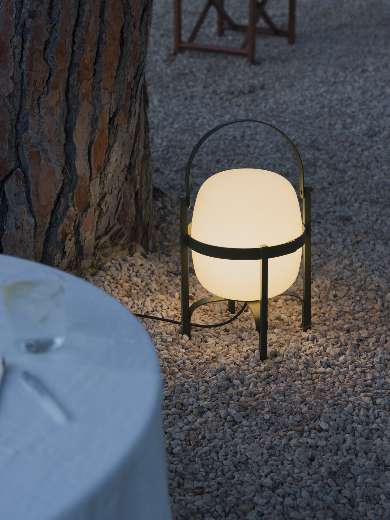 Cesta-Exterior-santa-cole-jara-varela-mas-del-pi-2022-23-x1700