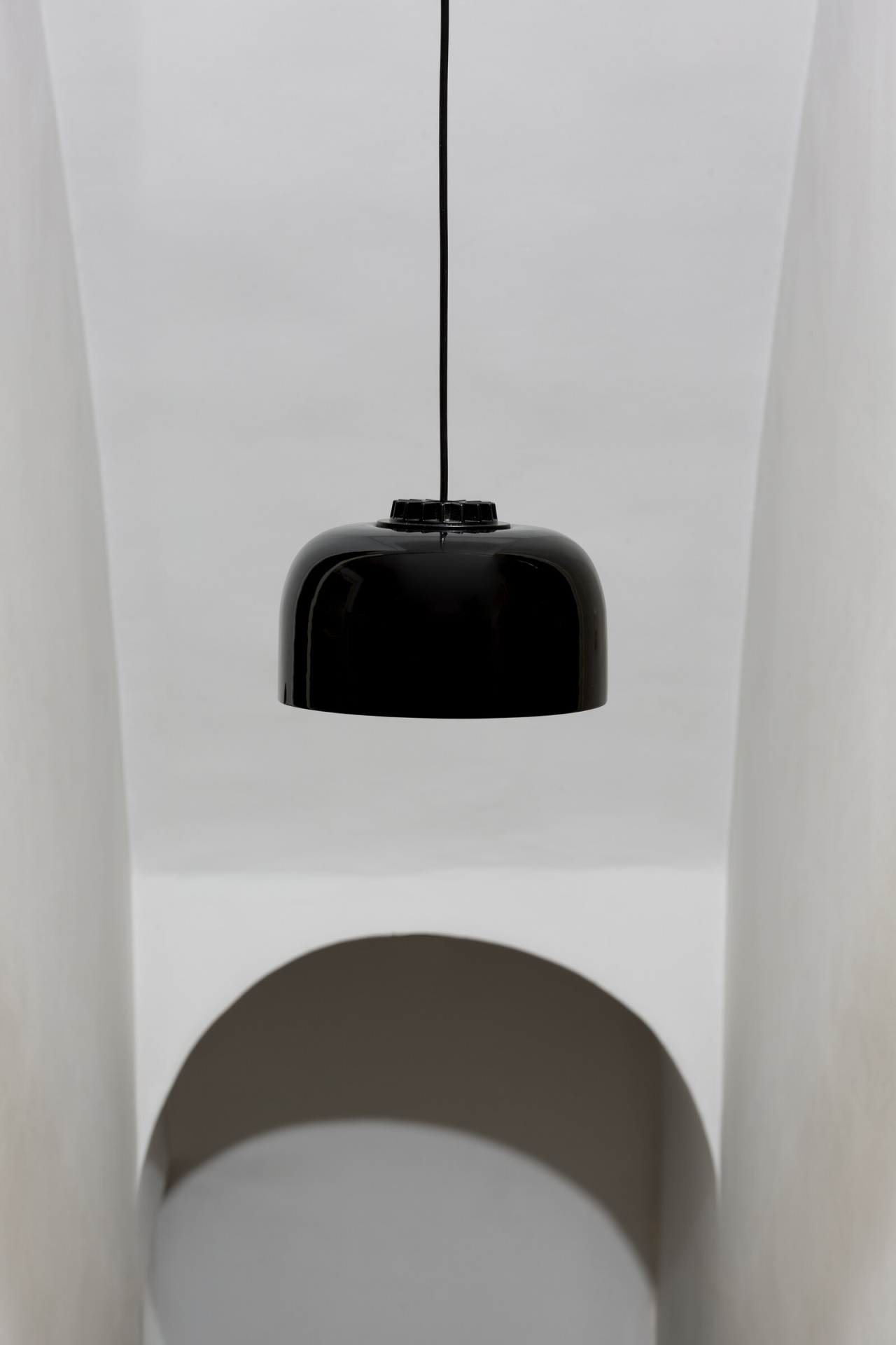 HeadHat-Bowl-L-negra-jara-varela-x2400.jpg