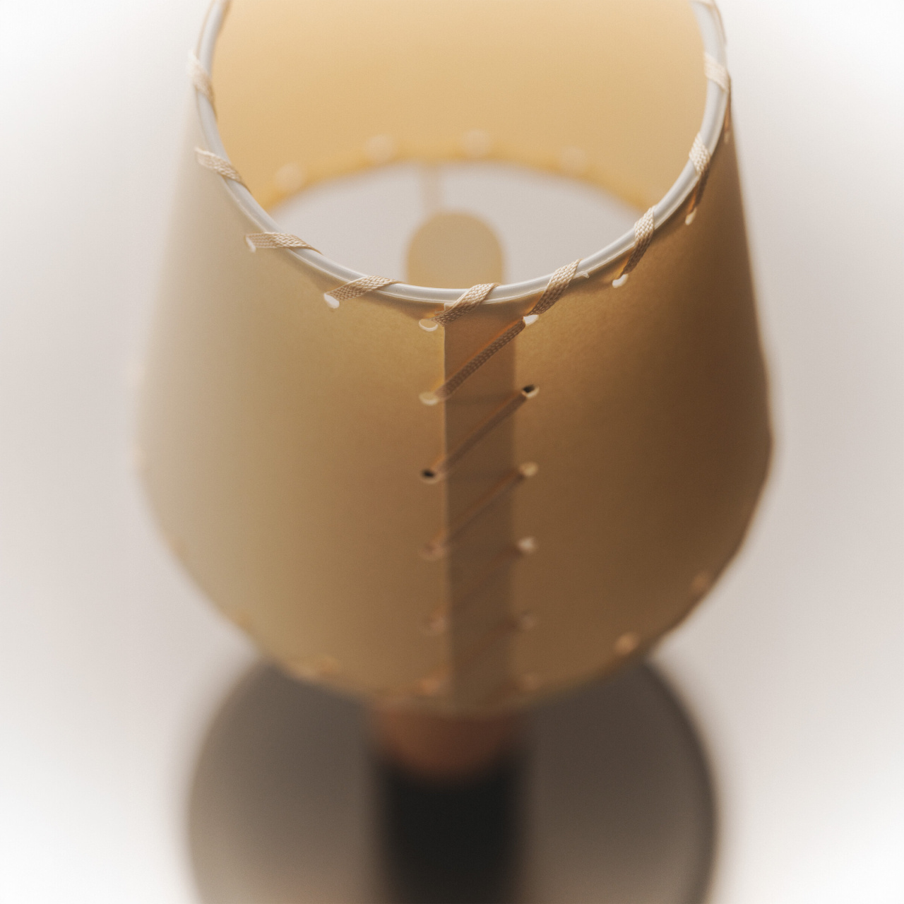 Basica-Minima-Bateria-cartulina-Enric-Badrinas-2024-DET-2243-R26-x2400.jpg