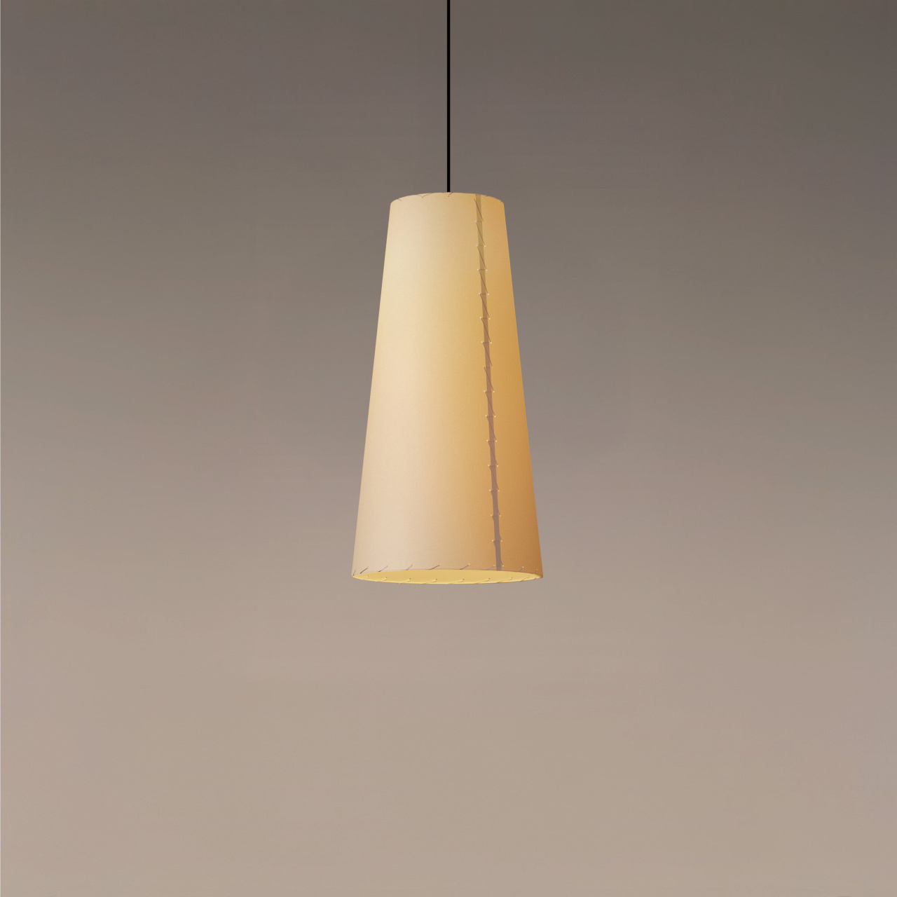 Sisisi-Conicas-Largas-GT4-beige-ON-GT4PA01-03-04-R25-x2400.jpg