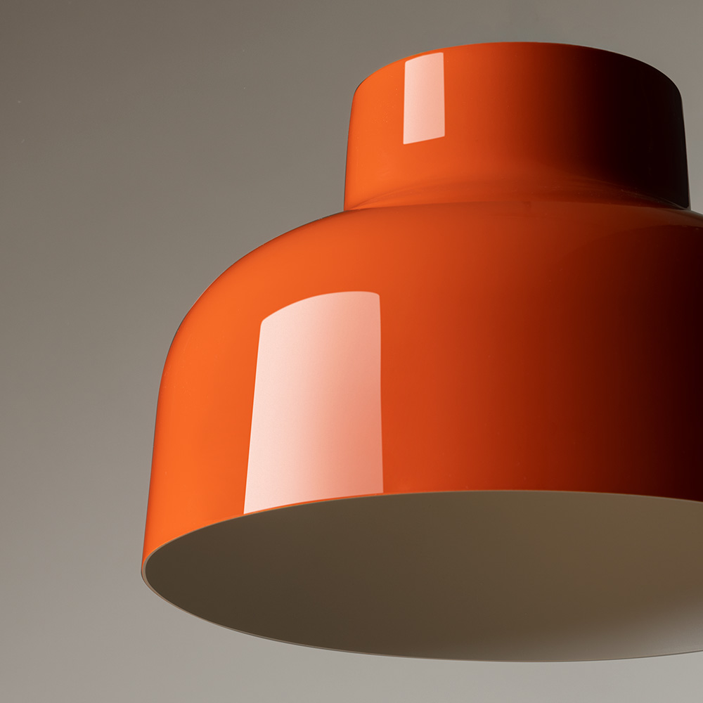Naranja rojizo