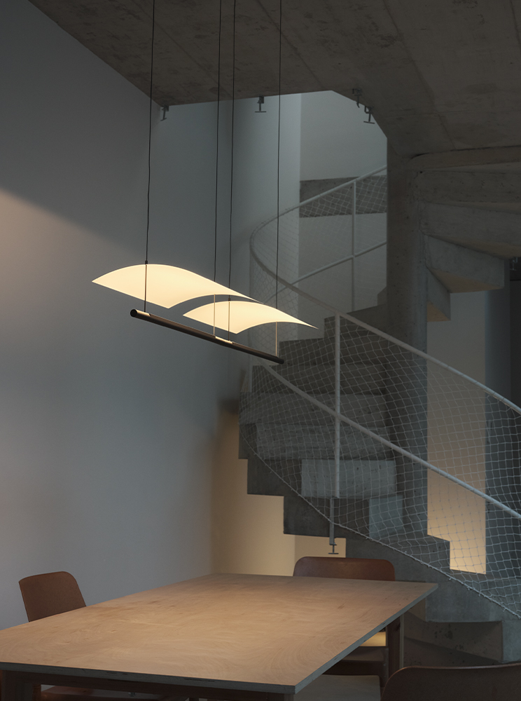 https://usa.santacole.com/wp-content/uploads/Lamina45-85-suspension-EnricBadrinas-SantaCole