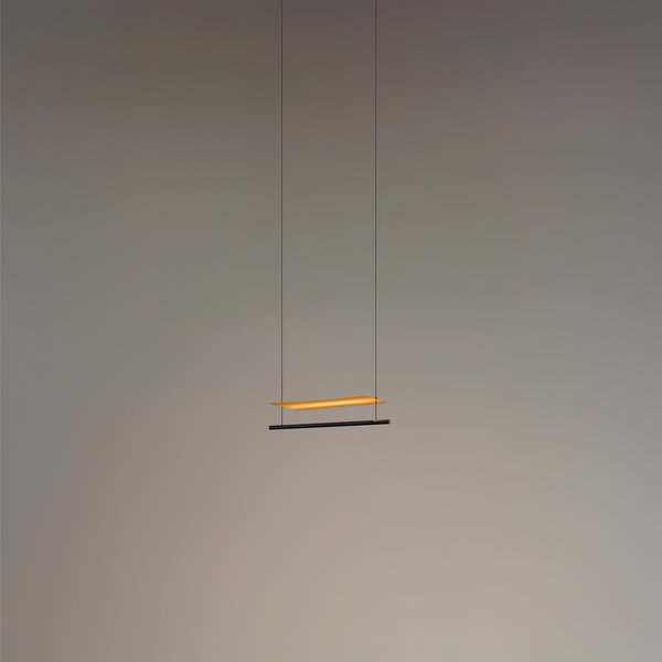 Lamina-Dorada-45-pendant-on-R25-x2400.jpg