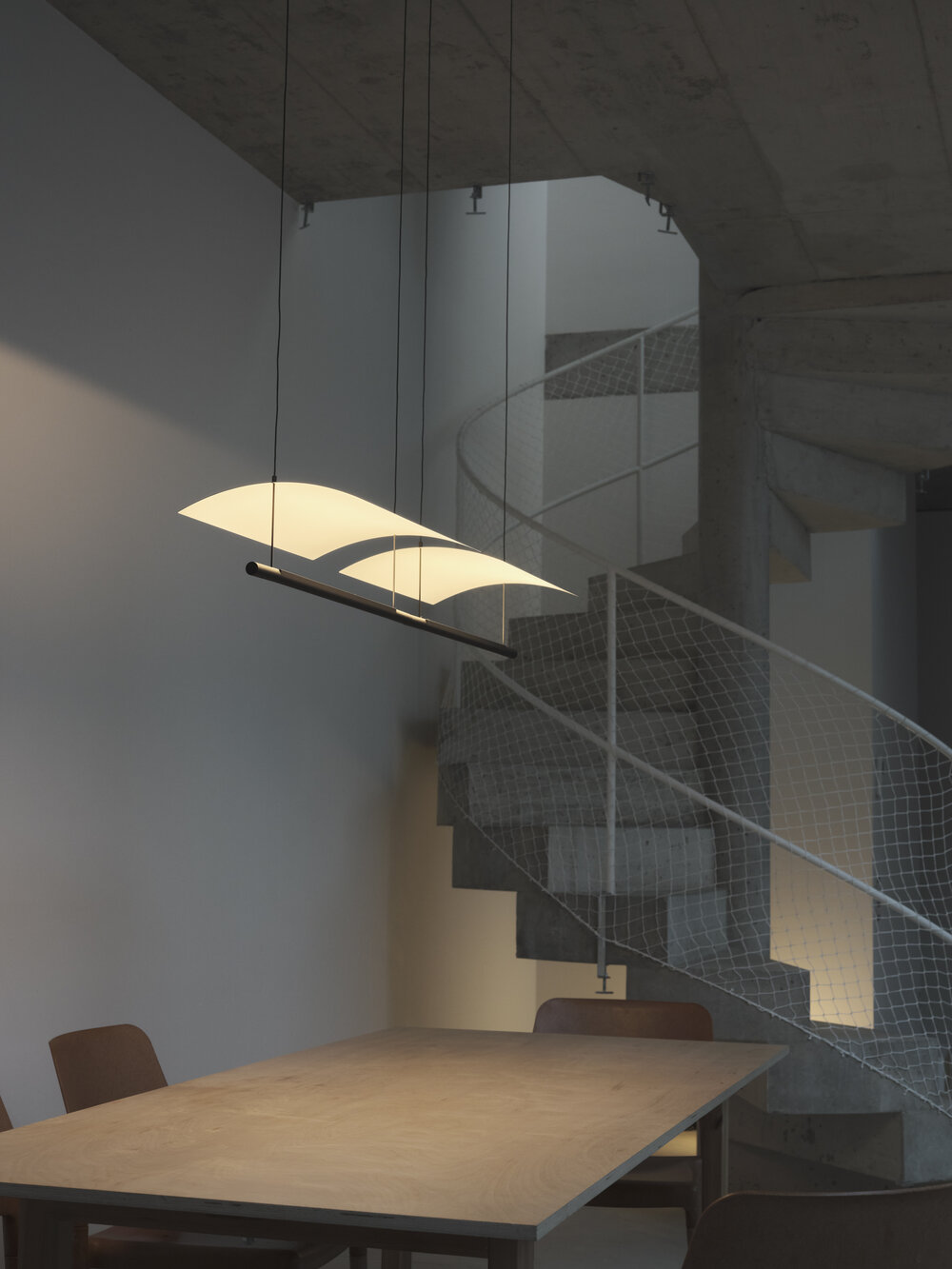 Lamina45-suspension-ON-CasaCosta-JaraVarela-SantaCole-2023-04-x2400.jpg