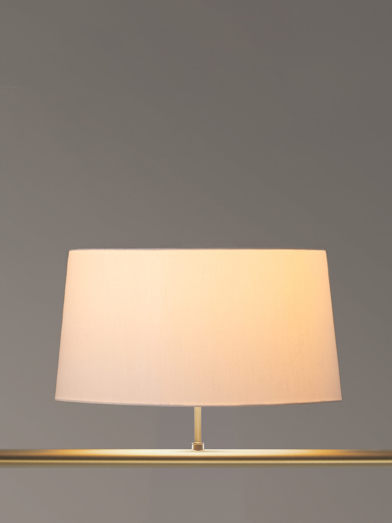 https://usa.santacole.com/wp-content/uploads/sistema_gran_fonda_pantalla_lino_RET_PGFL18